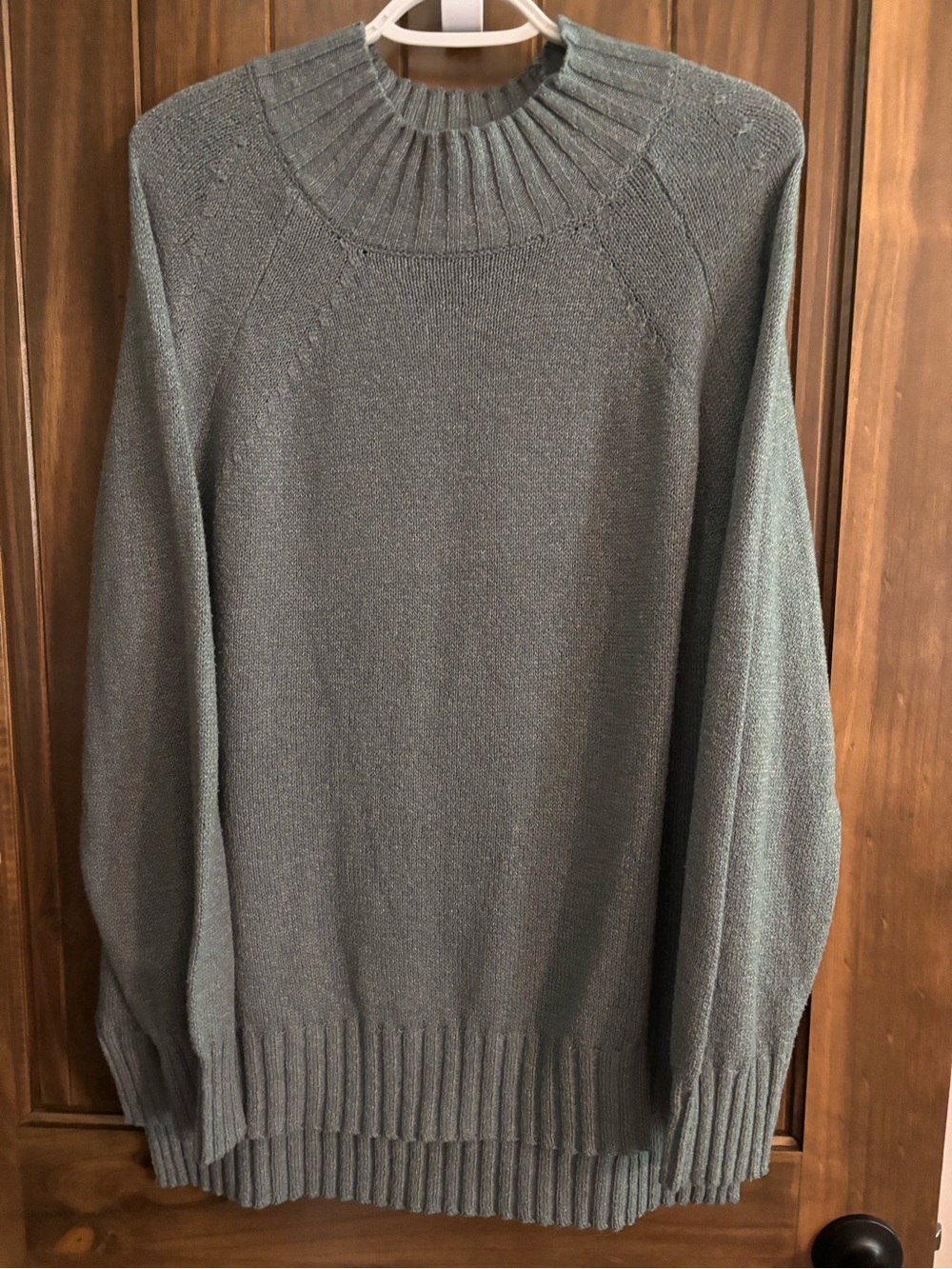Women's Crewneck Sweater in green